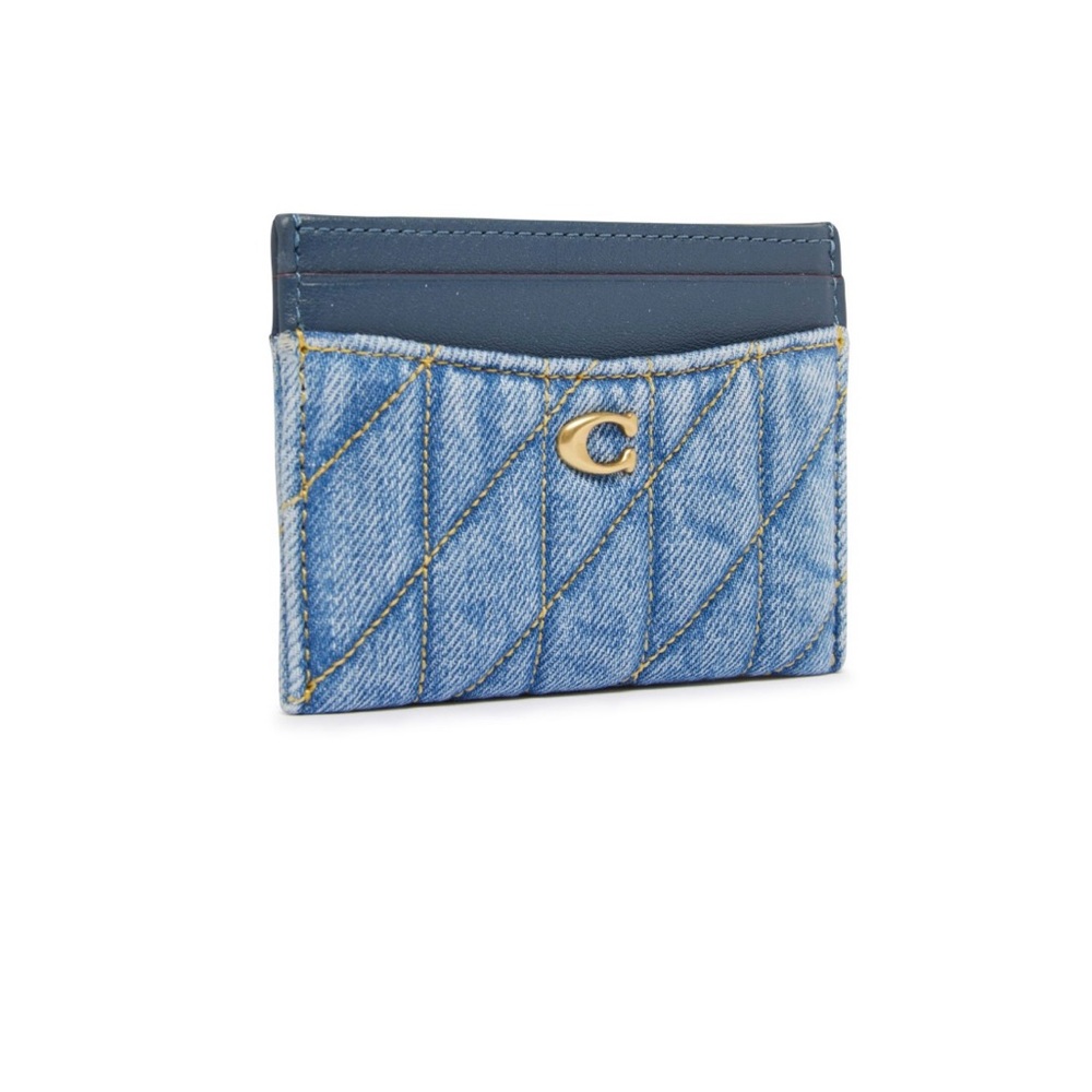 Coach Essential Card Case With Quilting - Picture 3 of 5